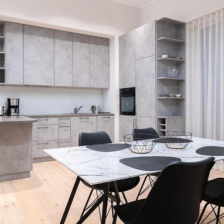 Dashaus 2 Bedroom Apartment ทาลลินน์ ภายนอก รูปภาพ