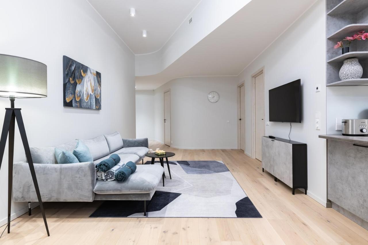 Dashaus 2 Bedroom Apartment ทาลลินน์ ภายนอก รูปภาพ