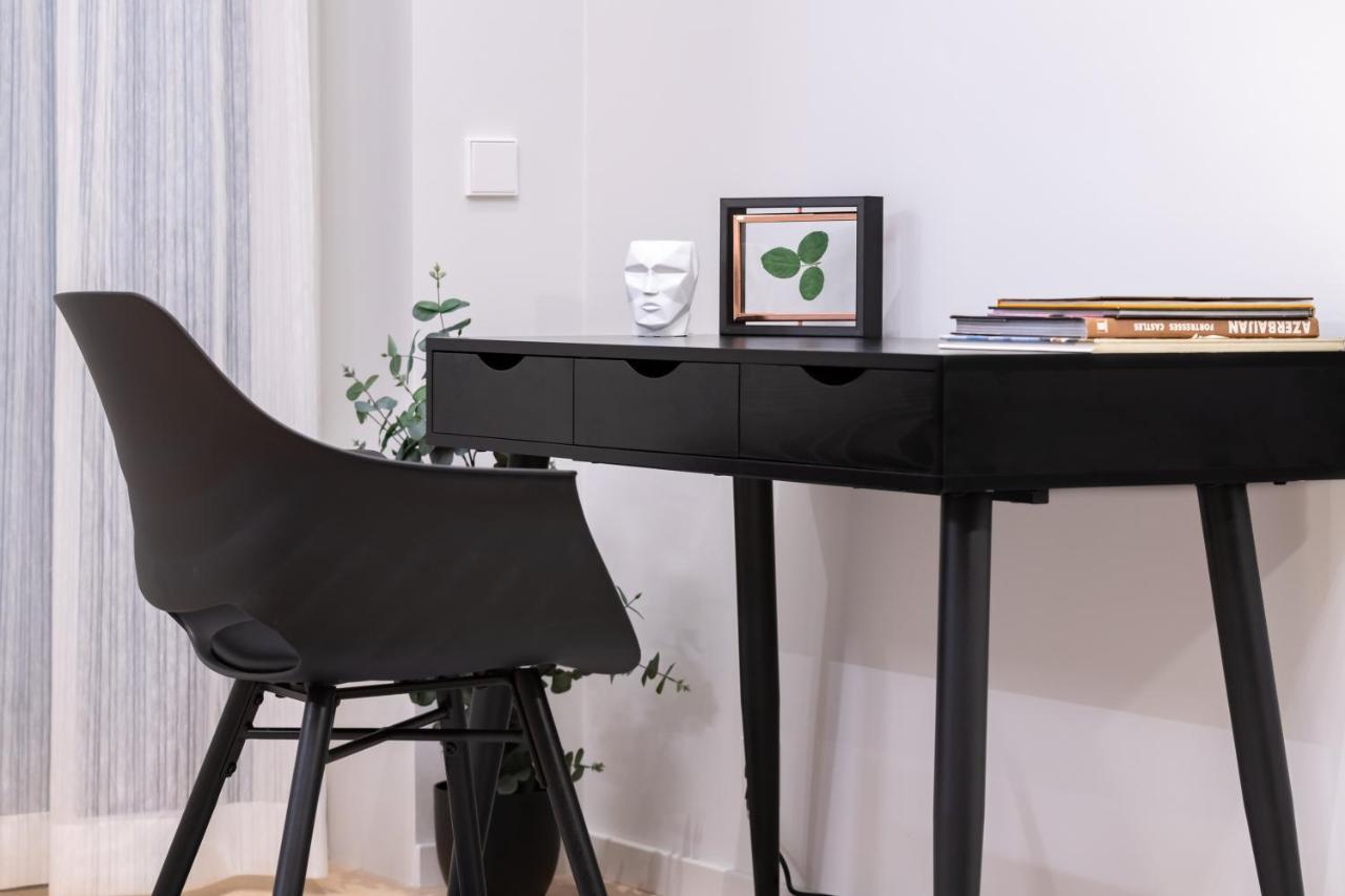 Dashaus 2 Bedroom Apartment ทาลลินน์ ภายนอก รูปภาพ