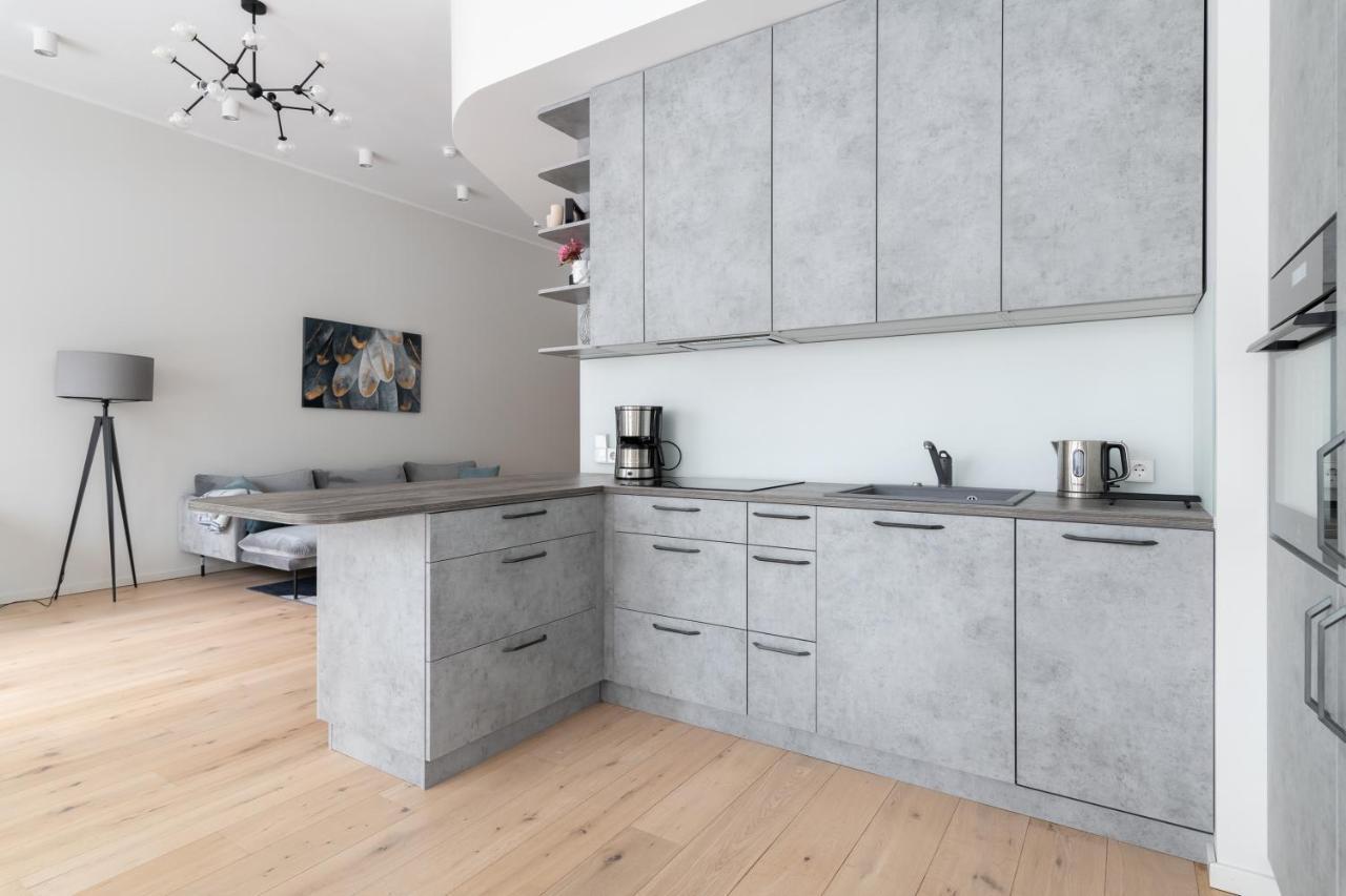 Dashaus 2 Bedroom Apartment ทาลลินน์ ภายนอก รูปภาพ